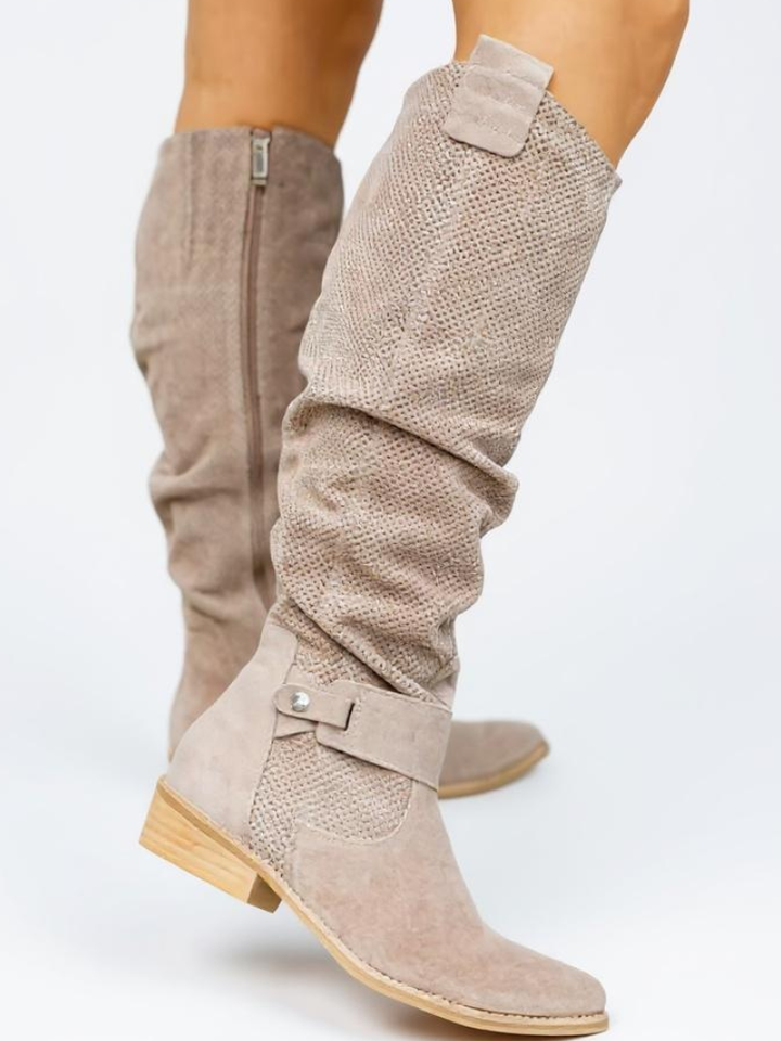 Laura | Stylish Suede Boots